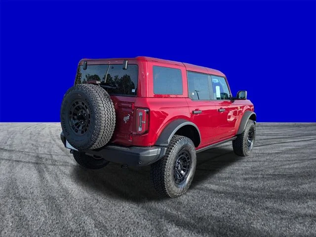 New 2026 Ruby Red Metallic Tinted Clearcoat Ford Badlands® image 4