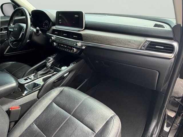 Certified Used 2022 Black Kia EX image 18