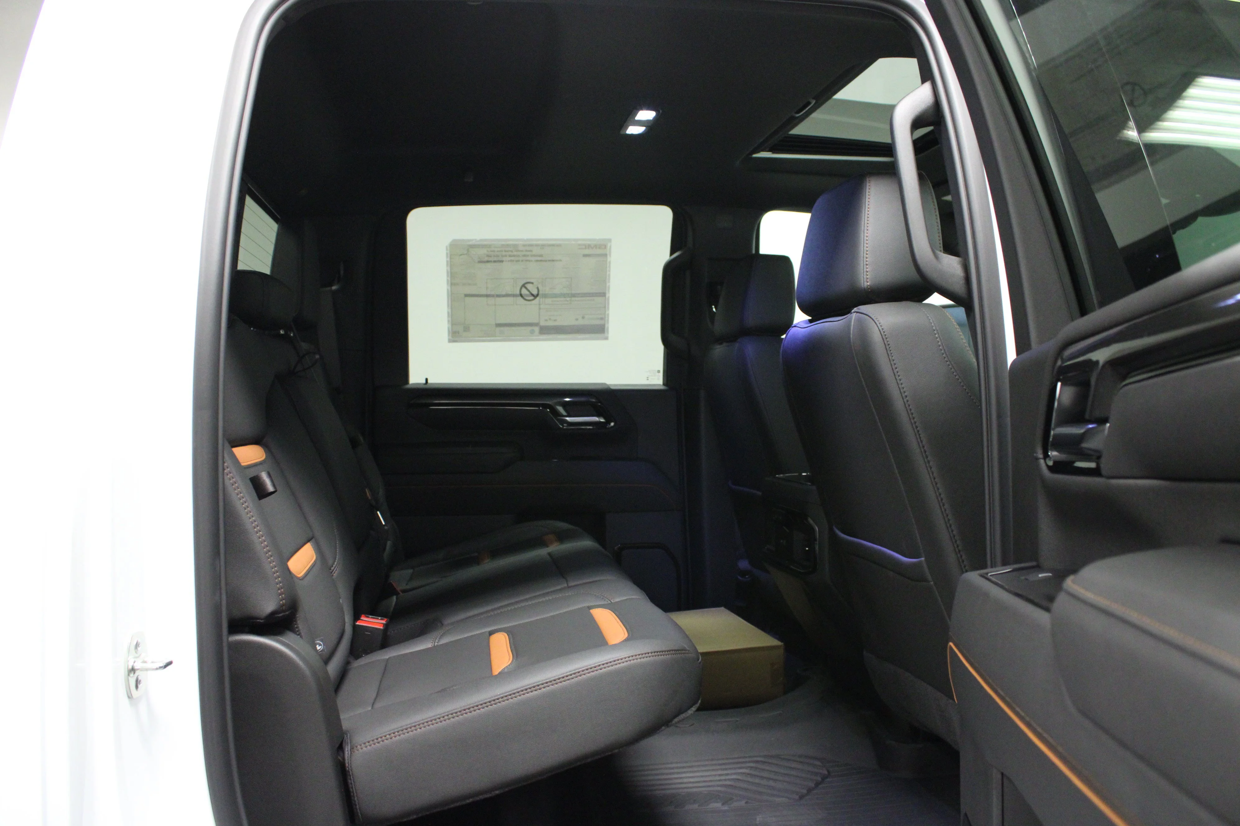 2026 GMC Sierra 2500HD AT4 - Photo 15