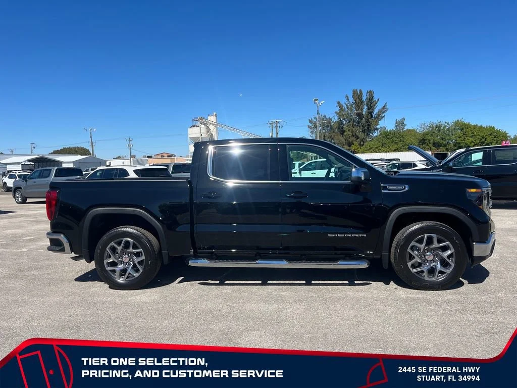 New 2026 Onyx Black GMC SLE image 8