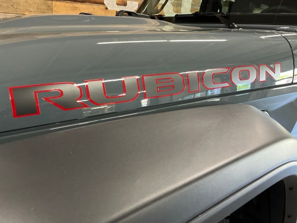New 2026 Anvil Clear-Coat Exterior Paint Jeep Rubicon image 12