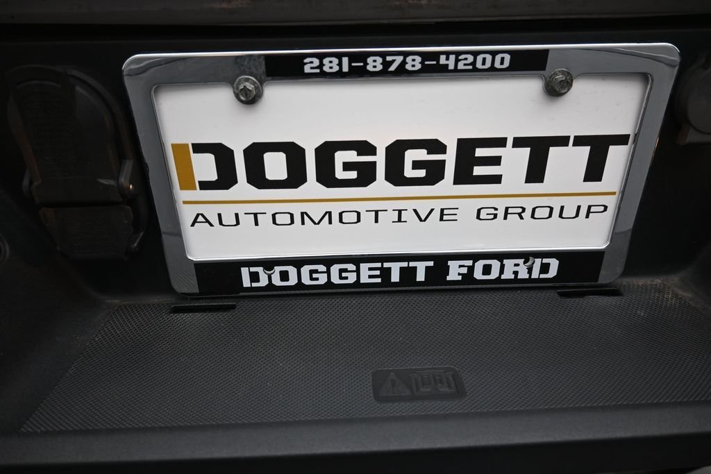 Used 2023 White Ford XLT image 2
