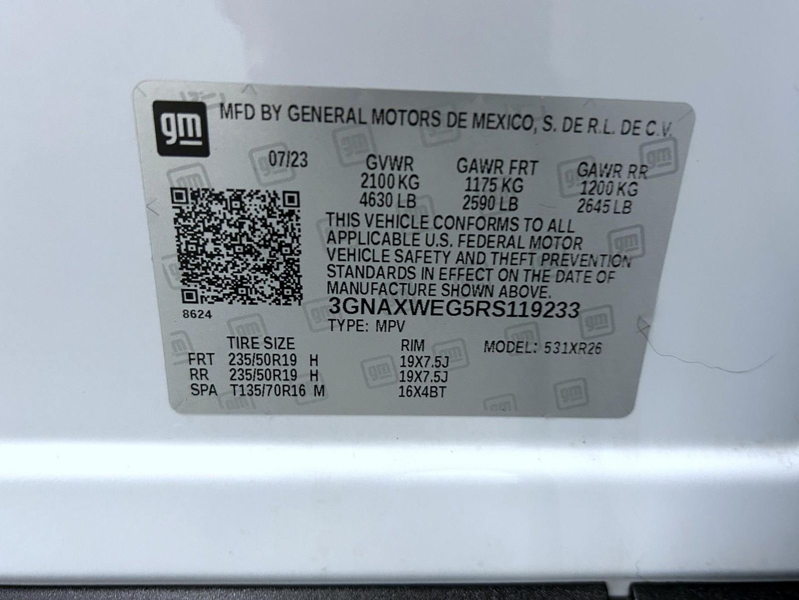 Used 2024 White Chevrolet RS image 25