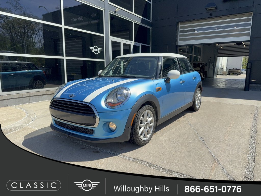 2017 MINI Cooper Base