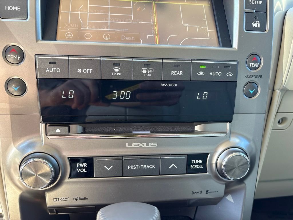 Used 2015 Starfire Pearl Lexus 460 image 21