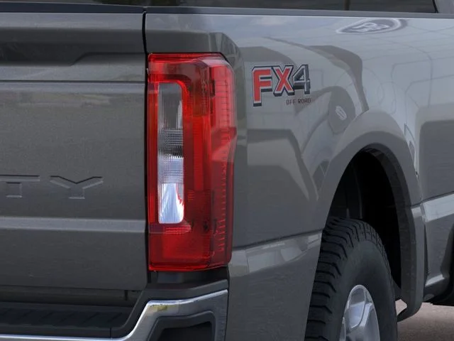 New 2026 Gray Ford XLT image 21