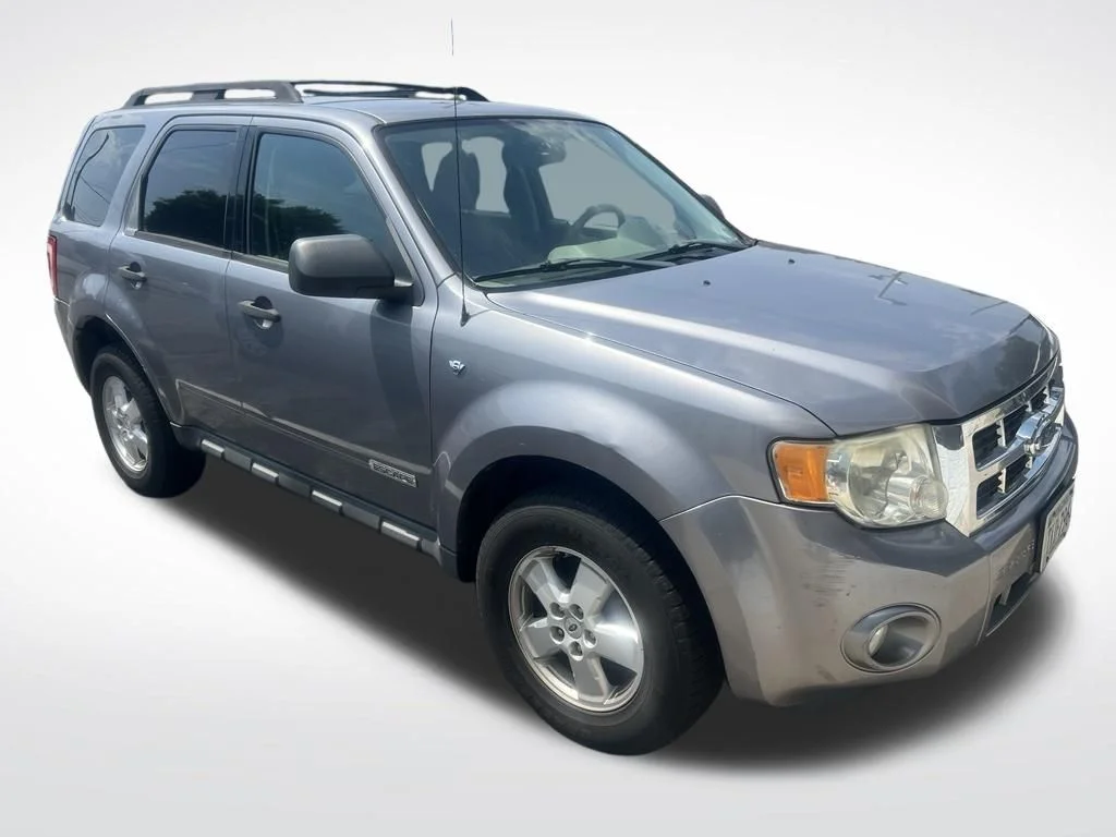 Used 2008  Ford XLT image 2