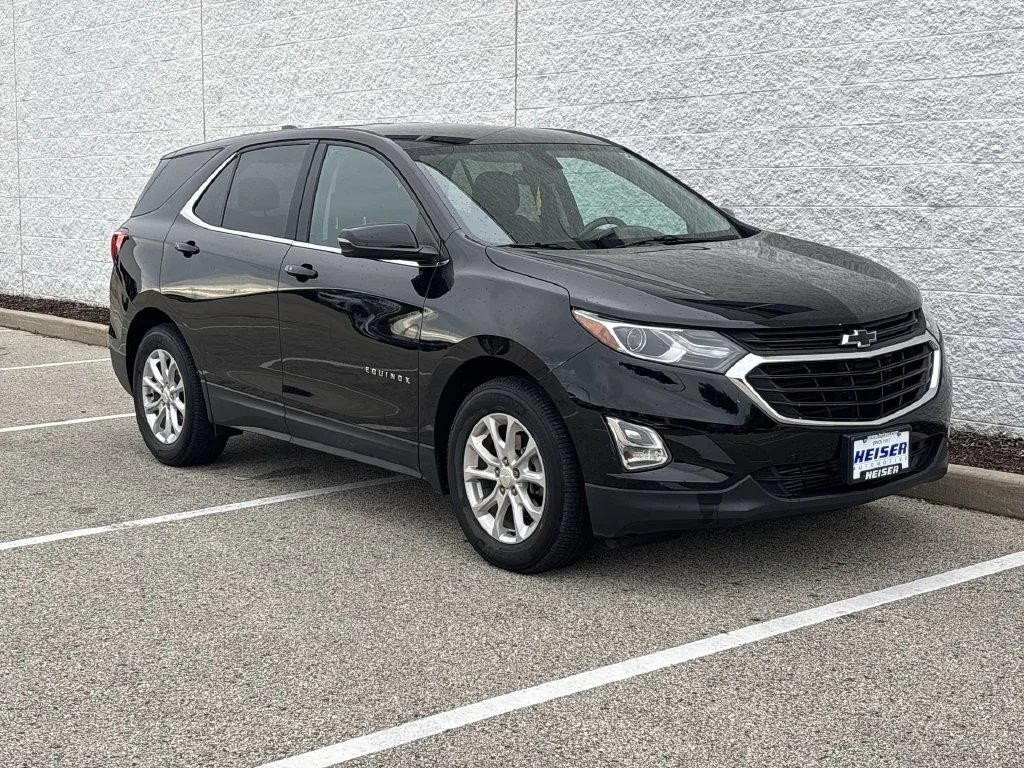 Used 2019 MOSAIC BLACK METALLIC Chevrolet LT image 14