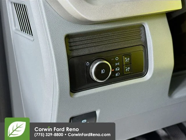 New 2026 Oxford White Ford XL image 9