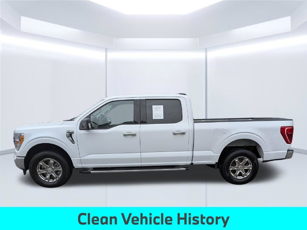 Used 2023 White Ford XLT image 2