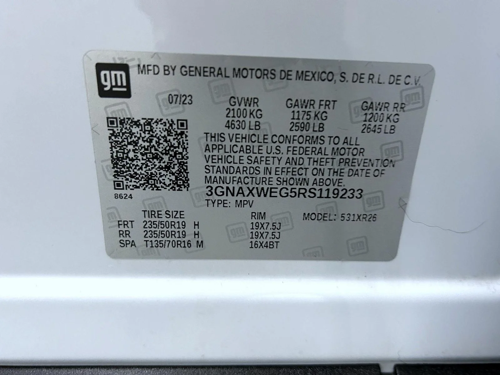 Used 2024 White Chevrolet RS image 25