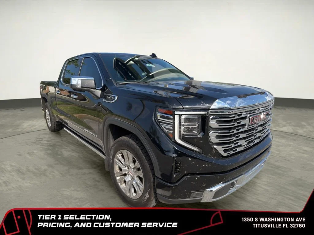 Used 2023 Onyx Black GMC Denali image 2