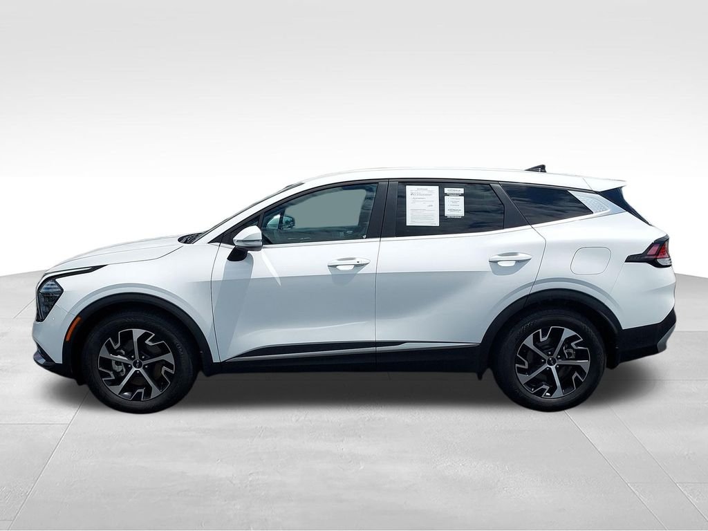 Used 2024 White Kia EX image 2