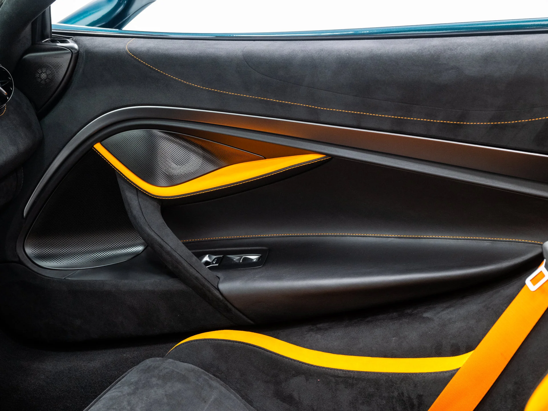 2024 McLaren 750S Base - Photo 32