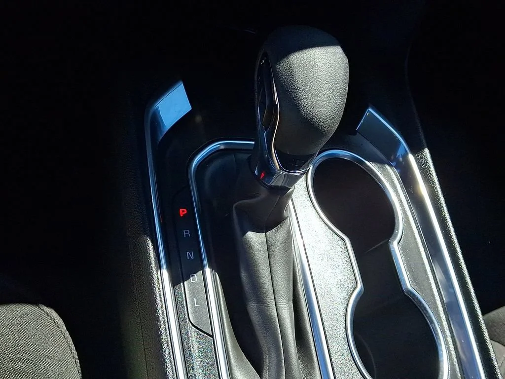 Used 2023 Sterling Gray Metallic Chevrolet LT Cloth image 22