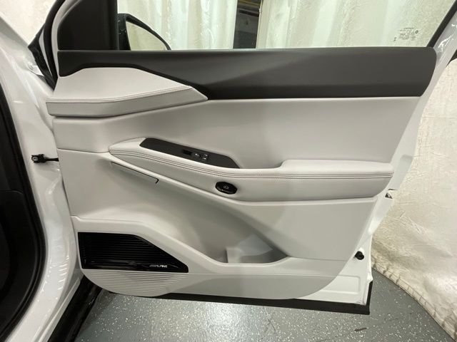 New 2026 Bright White Clearcoat Jeep Limited image 22