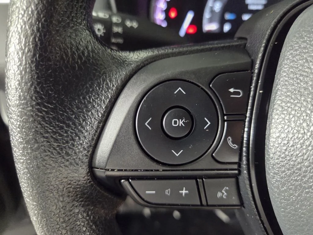 Used 2025 Magnetic Gray Metallic Toyota XLE image 18