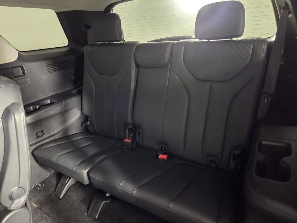 Used 2023 Sierra Burgundy Hyundai SEL image 25