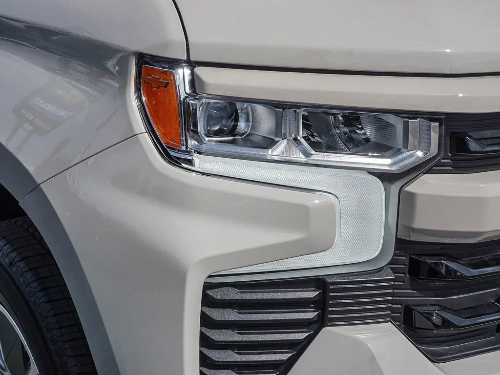 New 2026 White Sands Chevrolet RST image 10