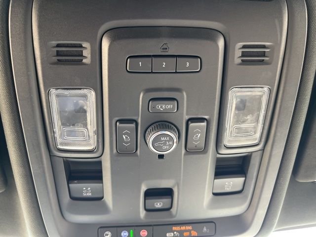 Used 2021 Gray GMC Denali image 11