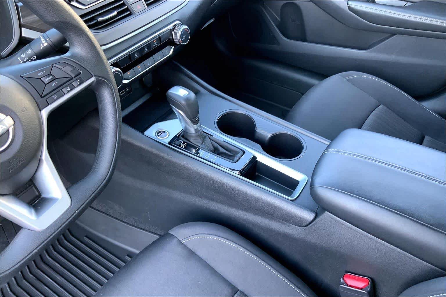 Used 2025 Gun Metallic Nissan SV image 17