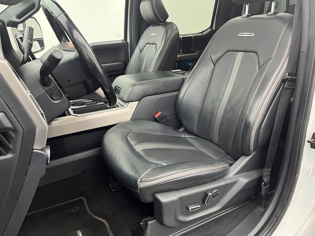 Used 2022 White Metallic Ford Platinum Lifted Truck image 24