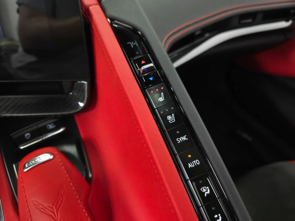 Used 2025 Black Chevrolet Z06 image 43