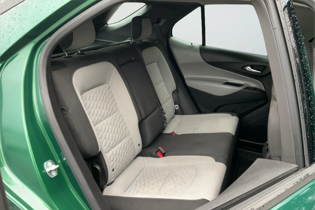 Used 2018 Green Chevrolet LS image 21