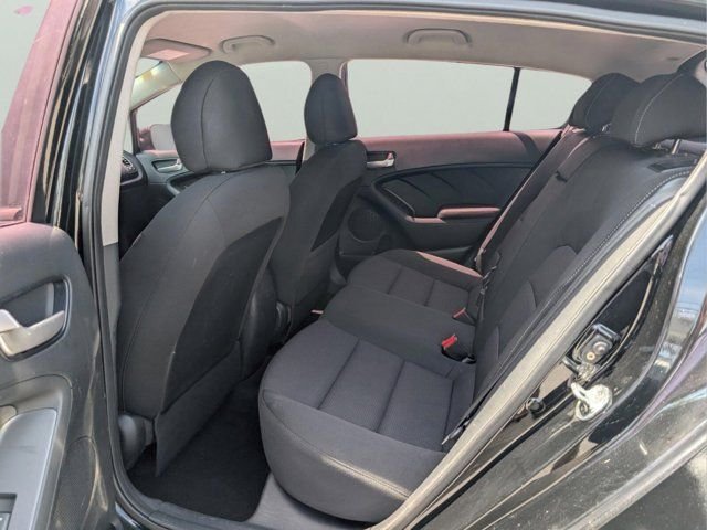 Used 2017 Black Kia LX image 31