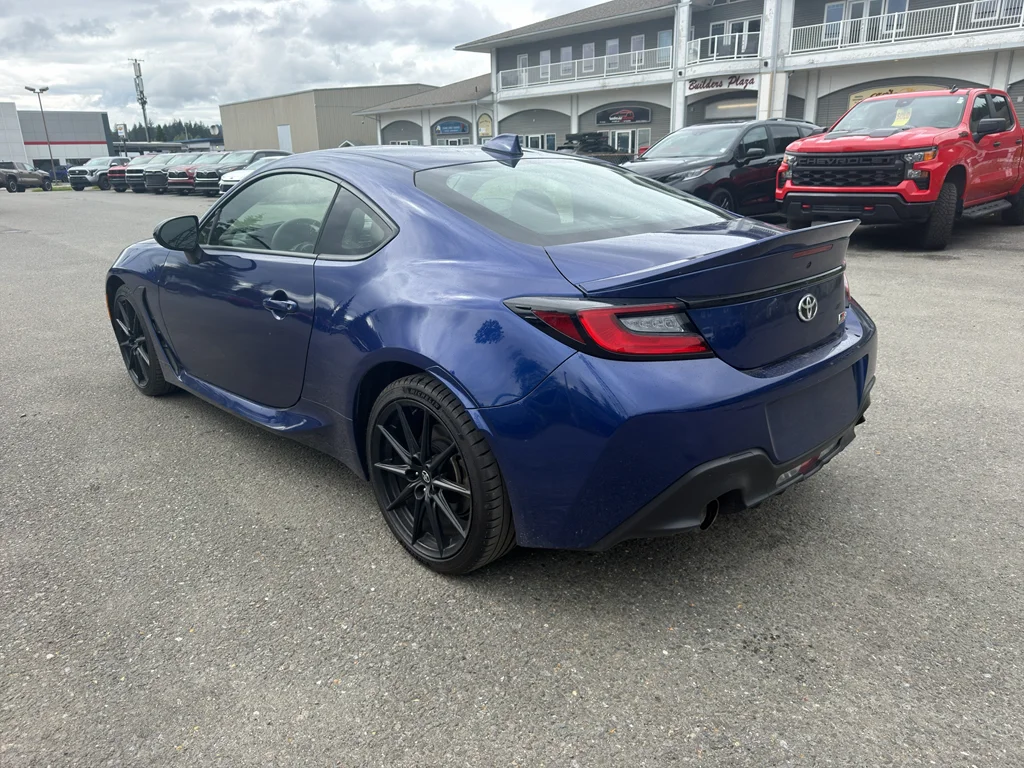 Used 2023 Trueno Blue Toyota Premium image 5
