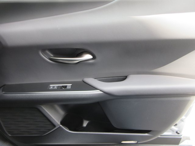 New 2026 Iridium Lexus 300h Premium image 29