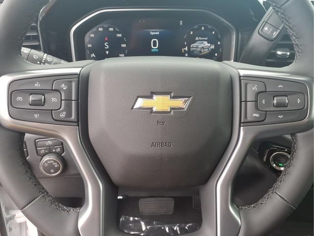 New 2026 Summit White Chevrolet LT image 11