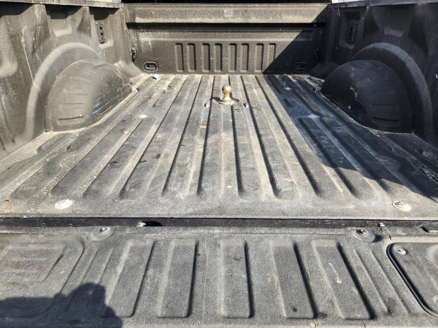 Used 2024 Carbonized Gray Ford Lariat image 32