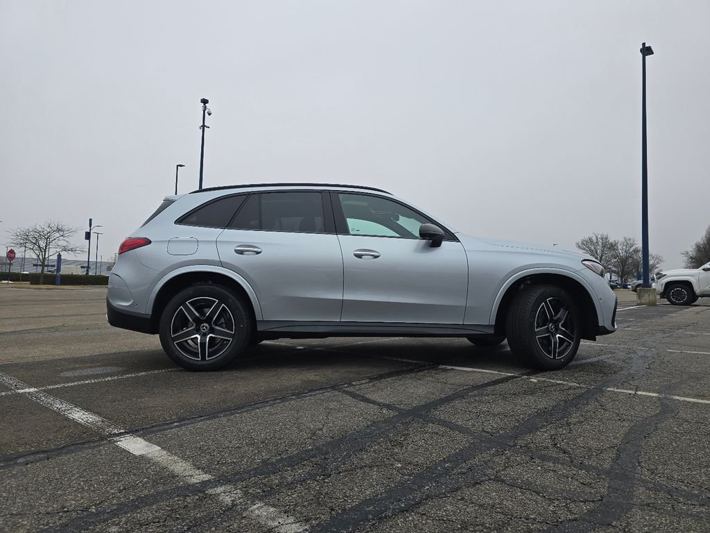 New 2026 Cirrus Silver Metallic Mercedes-Benz GLC 300 image 17