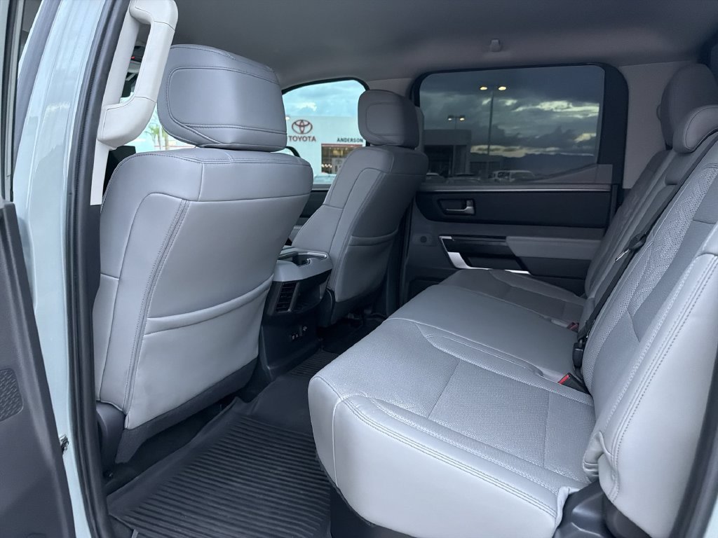 2024 Toyota Tundra Limited - Photo 29