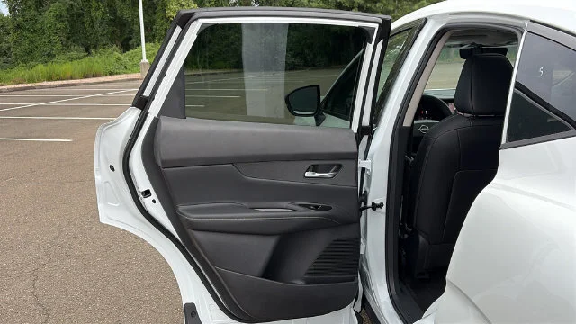 New 2027 White Nissan Dark Amour image 22