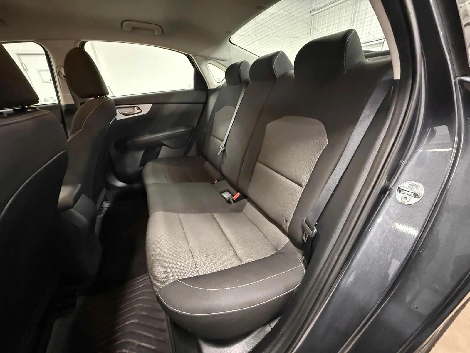 Used 2024 Gray Kia LXS image 18