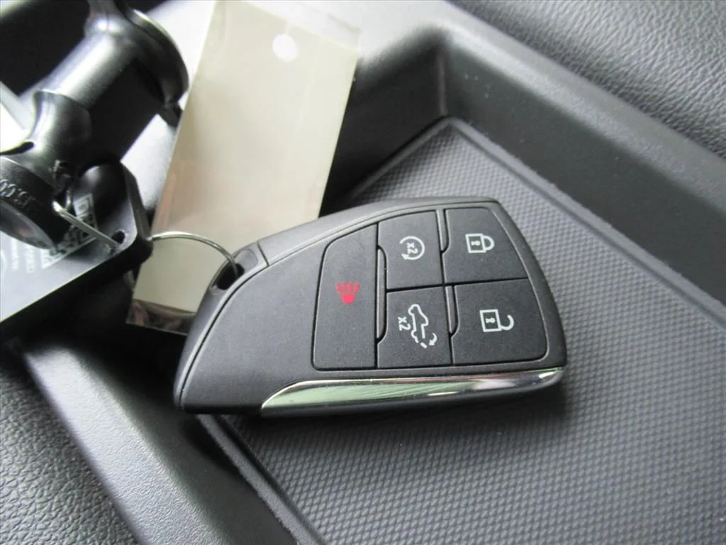 Used 2024 Gray Chevrolet Custom image 25