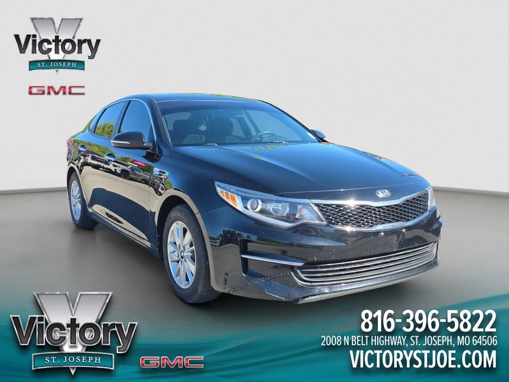 2017 Kia Optima LX AT's photo