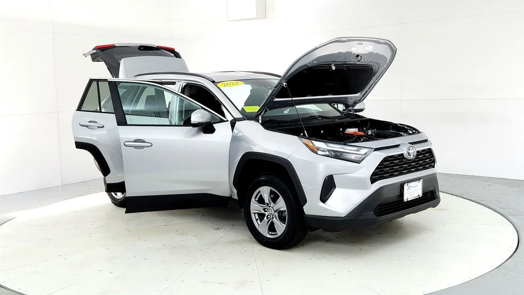 Certified Used 2022 Silver Toyota XLE image 12