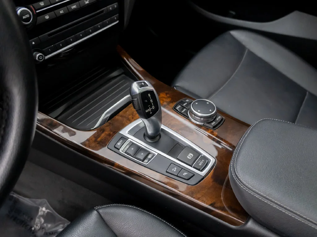 Used 2016 Black BMW xDrive28i image 14