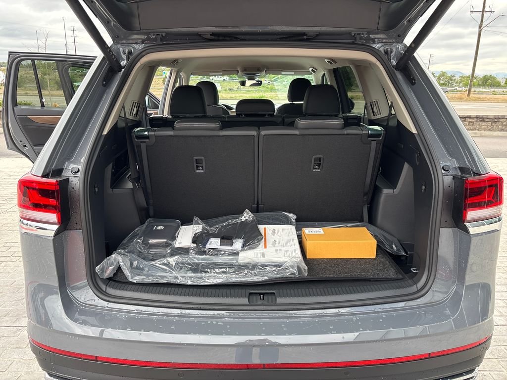New 2026 Pure Gray Volkswagen SE w/Technology image 26