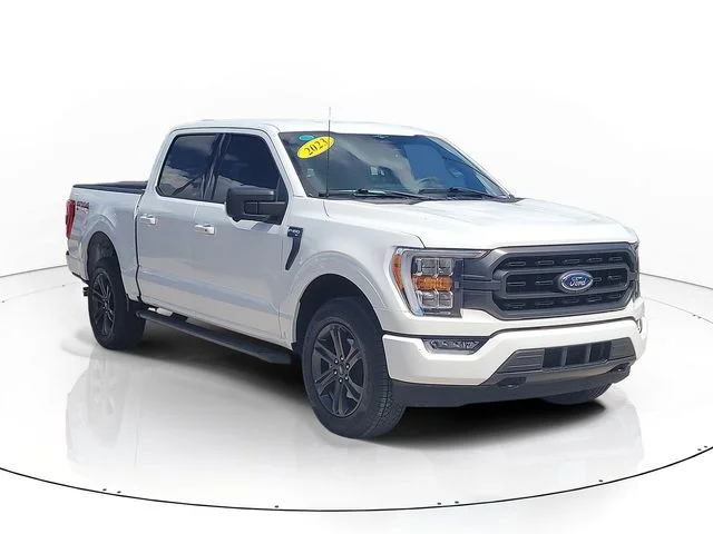 Used 2023 White Ford XLT image 3