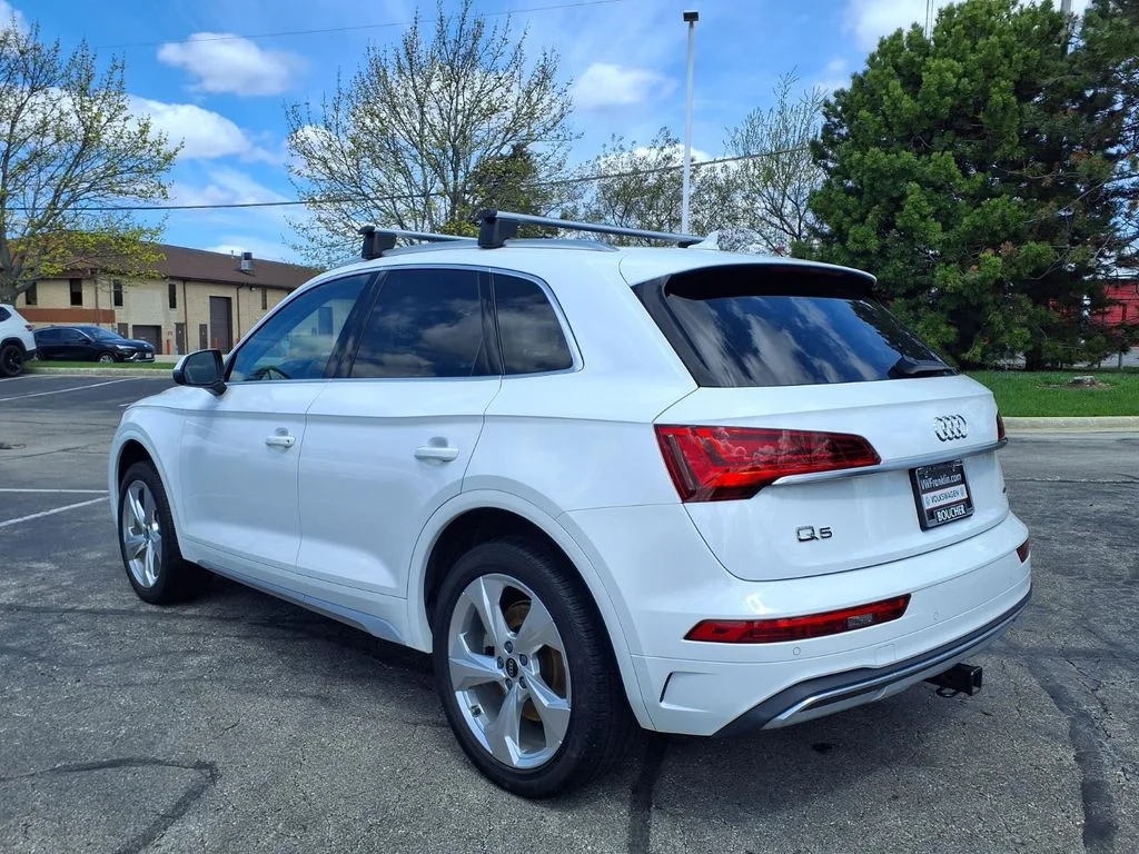 Used 2021 Ibis White Audi 45 Premium Plus image 4