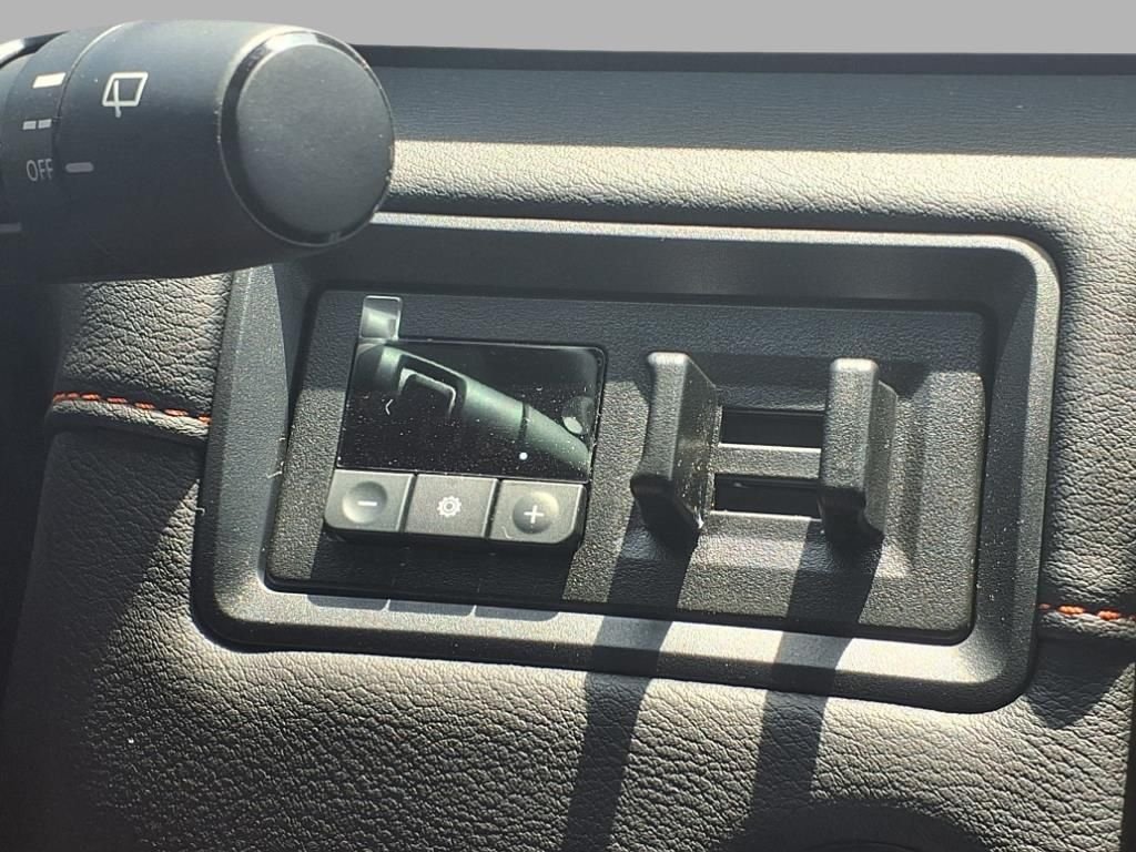 2025 Nissan Armada PRO-4X - Photo 10