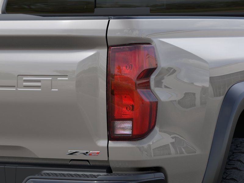 2026 Chevrolet Colorado ZR2 - Photo 11