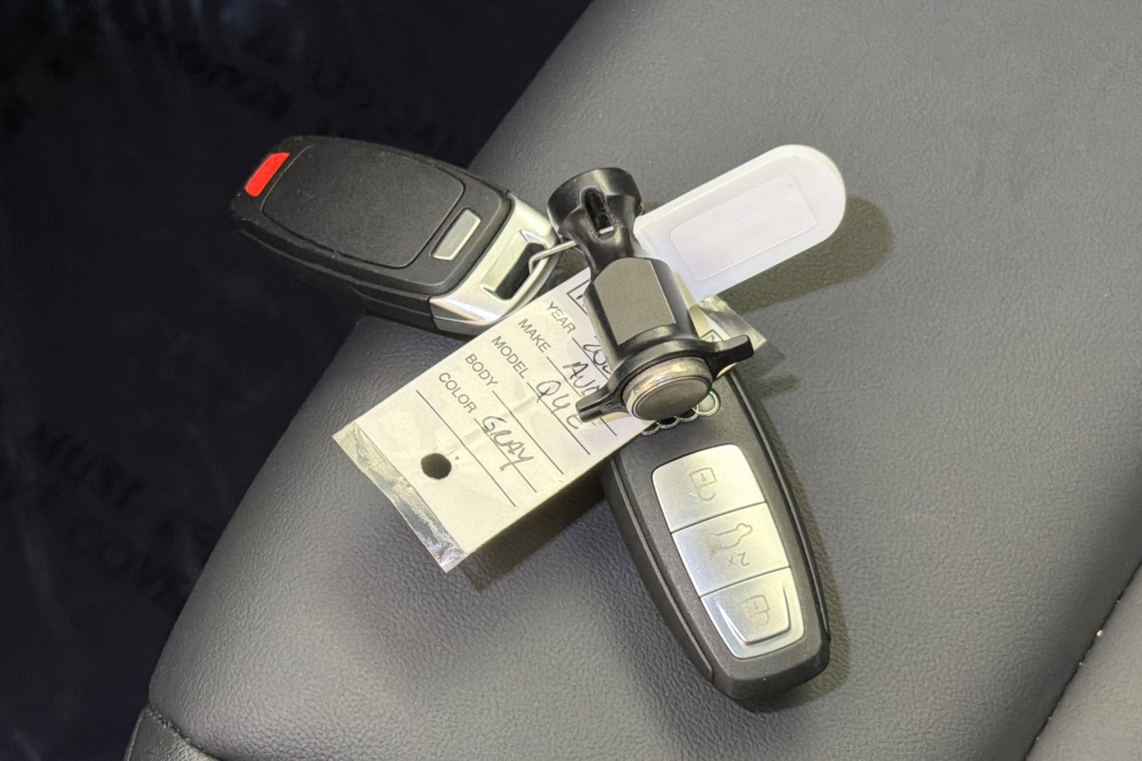 Used 2024 Pebble Gray Audi Premium Plus 55 quattro image 23