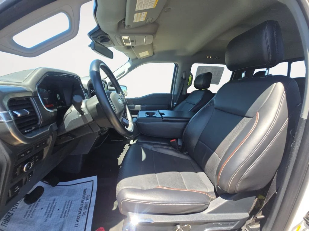 Used 2021 White Ford Lariat image 9