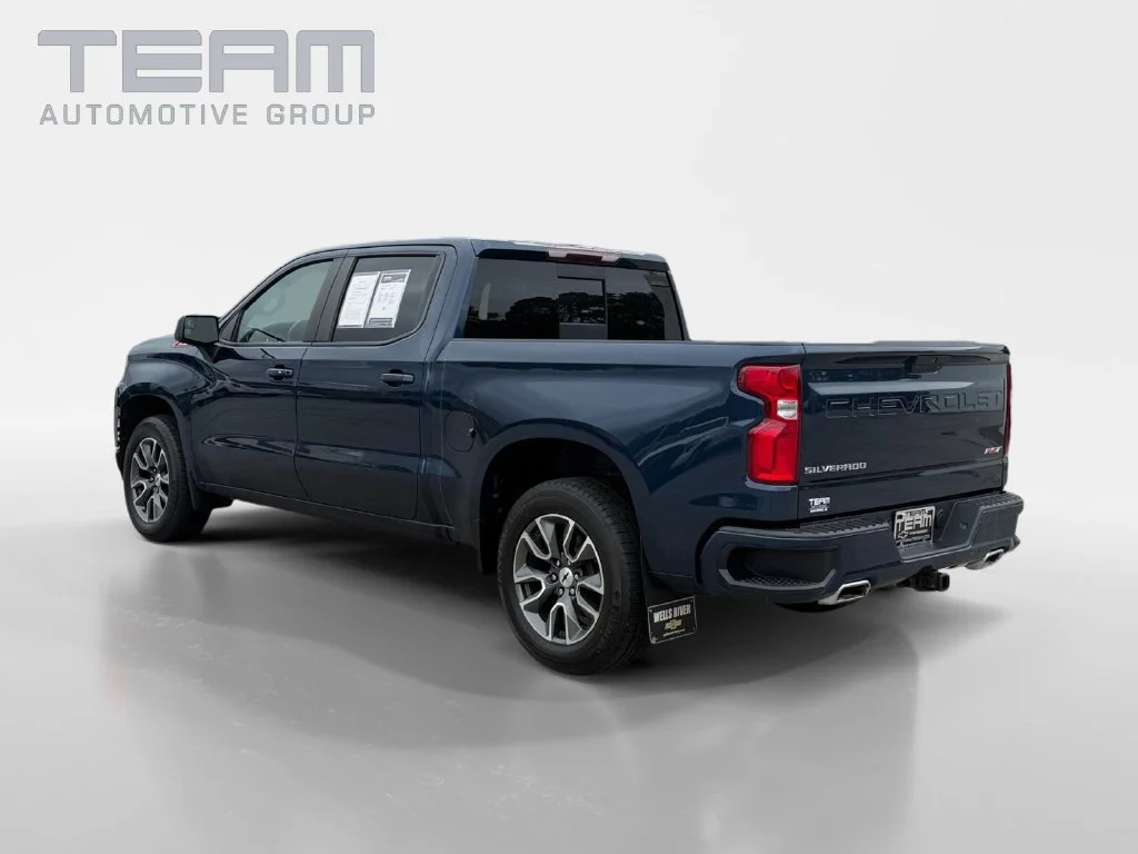 Used 2020 NORTHSKY BLUE METALLIC Chevrolet RST image 5