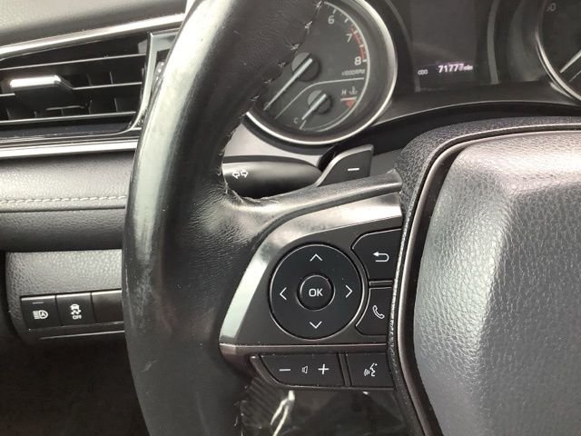 2021 Toyota Camry SE - Photo 18
